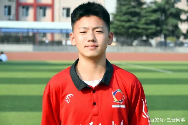 杨瀚森14+15青岛惜败首钢 范子铭14分雷蒙16分