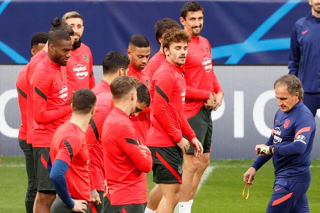 2026十堰马拉松鸣枪开跑 上万跑者领略“山水车城”